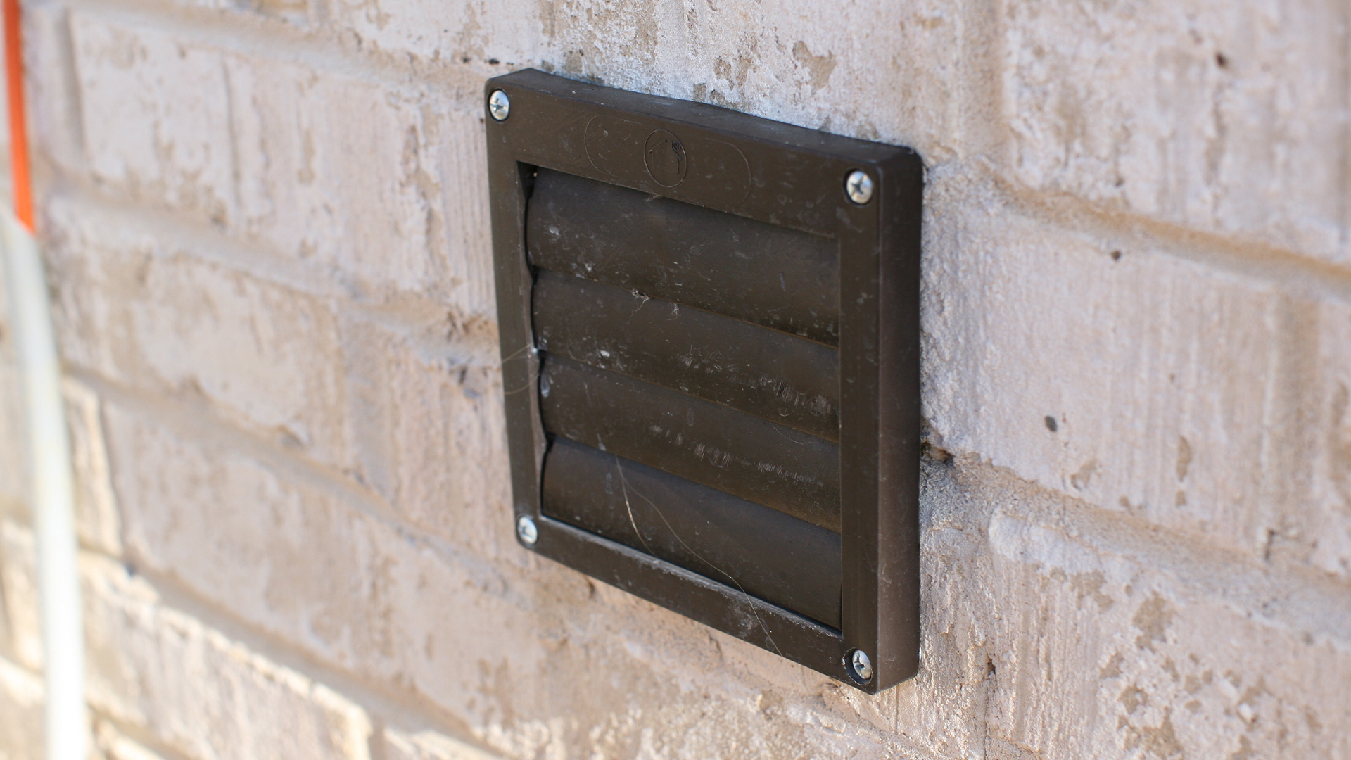 Read more about the article The Importance of Air Duct Cleaning for Indoor Air Quality